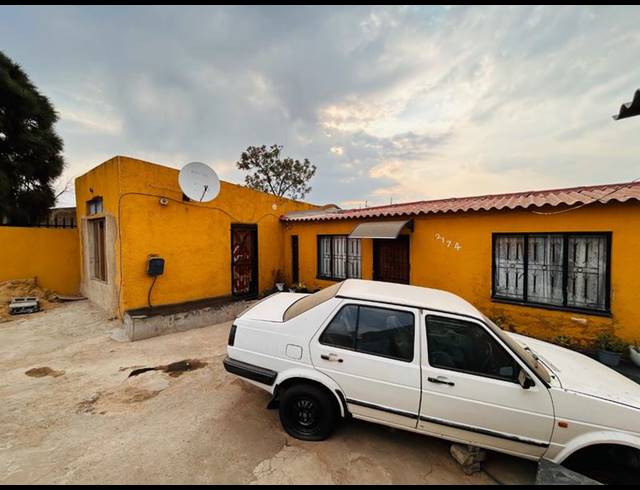2 BEDROOM HOUSE FOR SALE IN ENTSHONALANGA